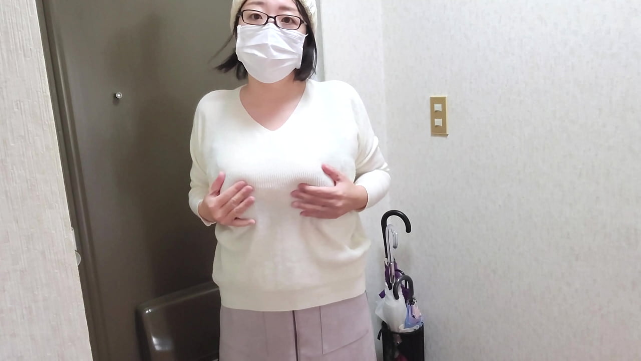 变态主妇入口自慰：完整视频→https://www.xvideos.red/channels/aika-frau