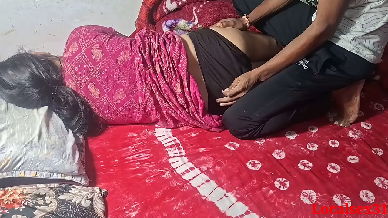 Bhabhi 的身体按摩，然后操了她（官方视频由 Localsex31 提供）