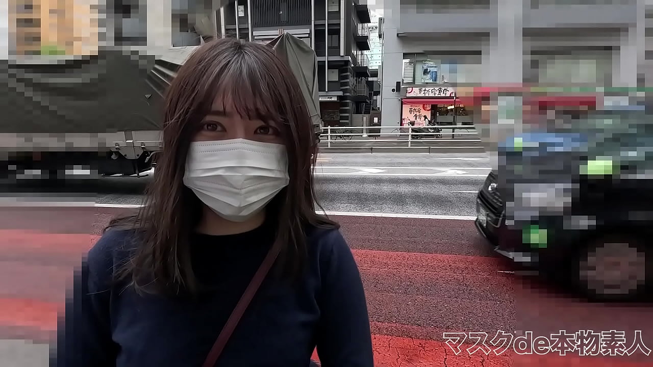 19岁，目前是歌舞女郎，完全是第一次拍戏！！ 「集装箱旁的户外性爱」＆「卡车全景」开始！在行人旁边持续高潮