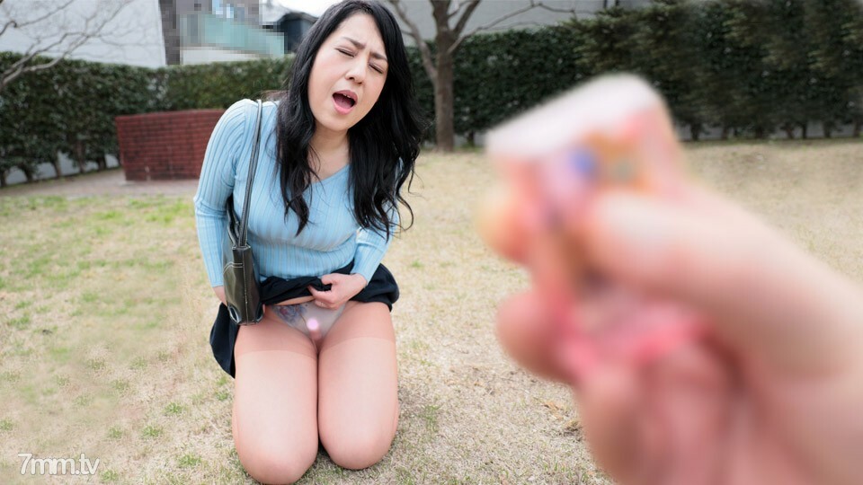 050621-471 熟女玩火跳戏穿搭~我爱变态行为~