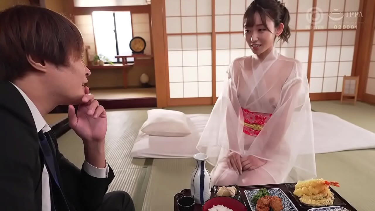主演：七岛麻衣，为了顾客的愉悦而付出一切，绝对是自下而上的俯视。 /hIkiTP