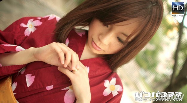 062212-675 剃光年轻妻子的浴衣服务