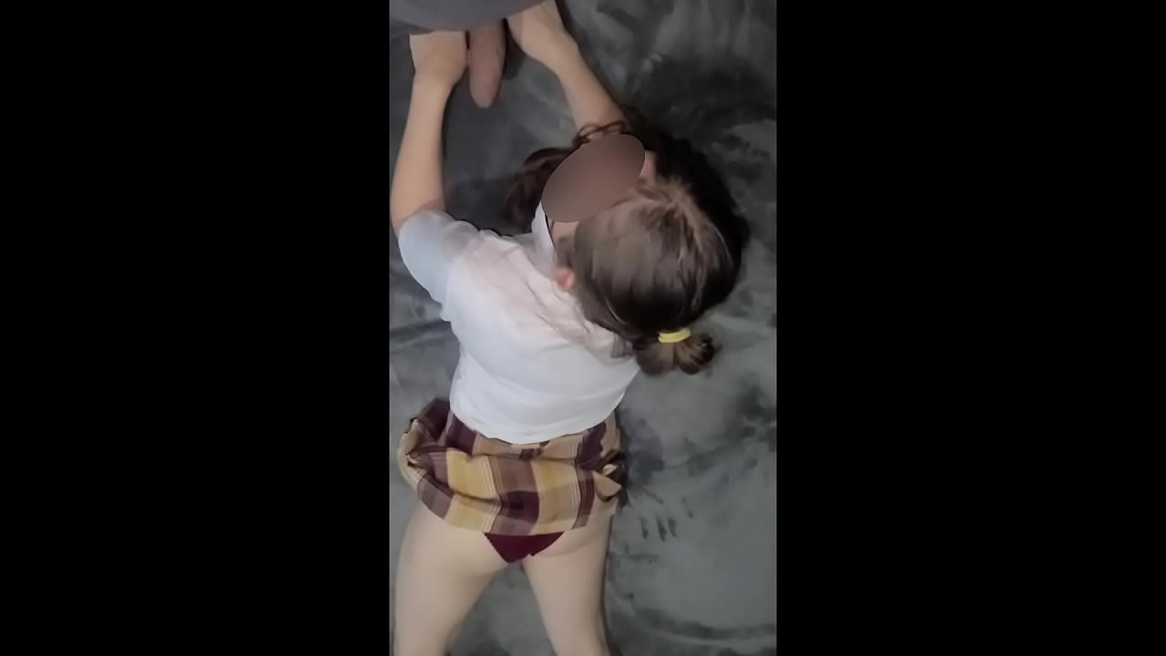 GIRL Student from Monterrey comes home from school and is punished by her 继父 for watching porn on her smartphone, real homemade, not fake