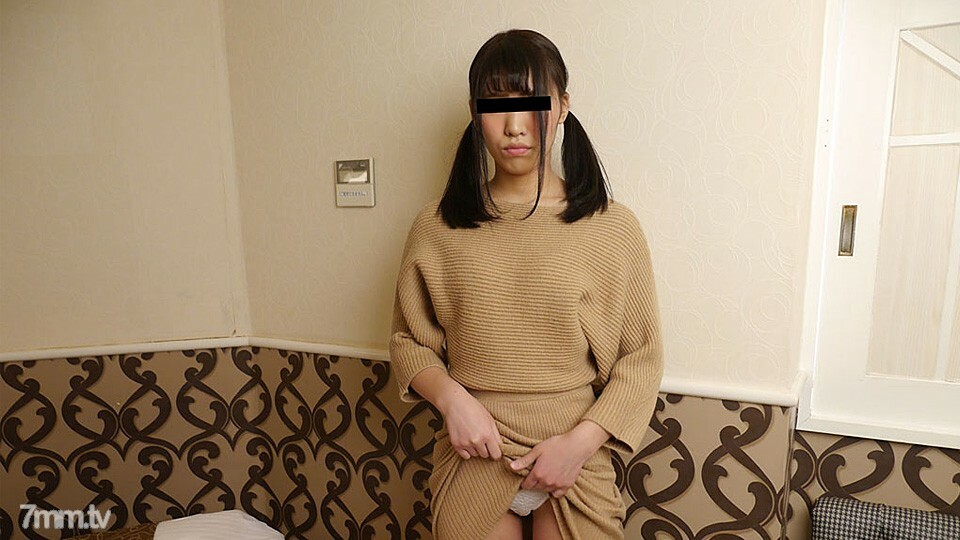 072420-01 前游泳俱乐部剃光女儿