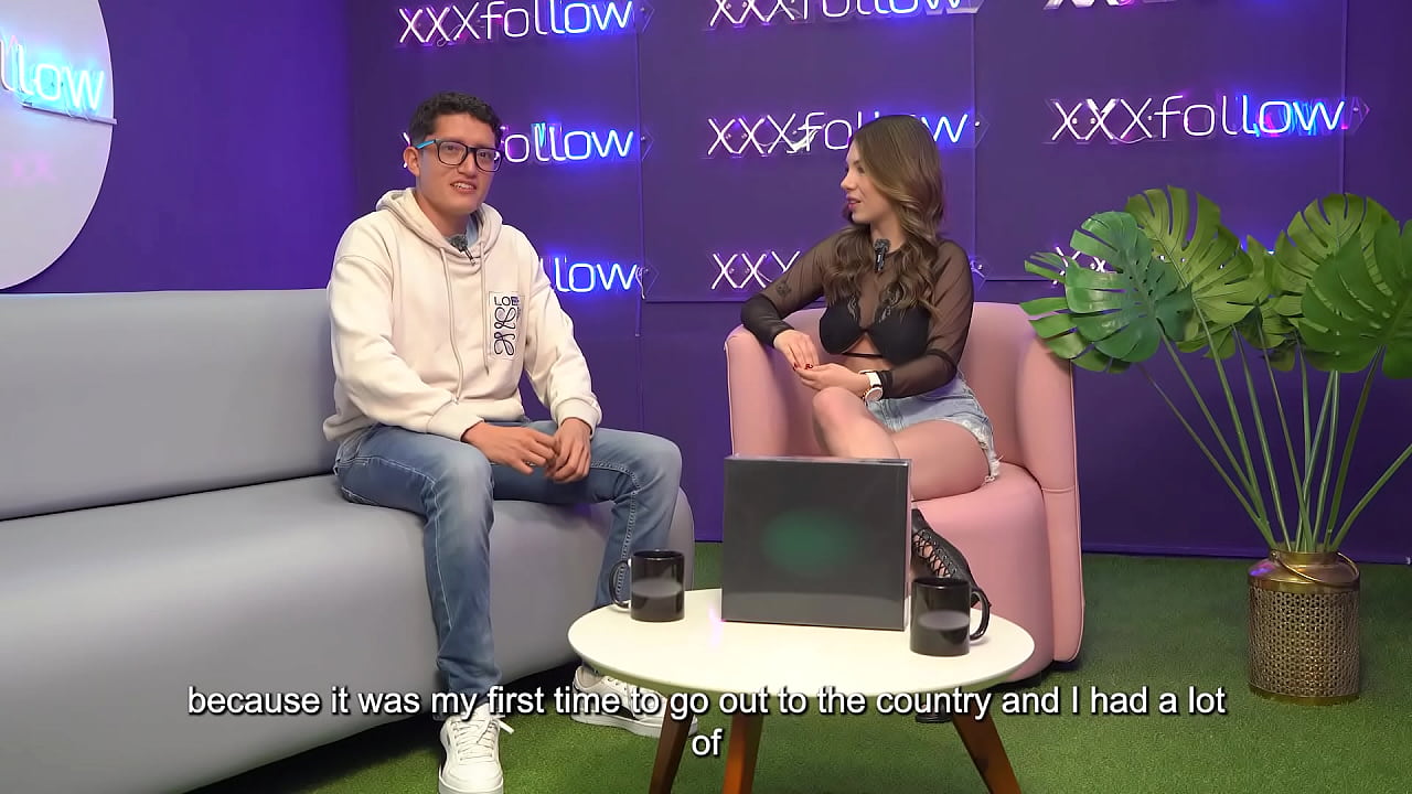 害羞的大鸡巴 Pipeboy SEXMEX 色情豪宅冠军在 XXXfollow Sessions #5 播客中乱搞小哥伦比亚人 - Dani Ortiz