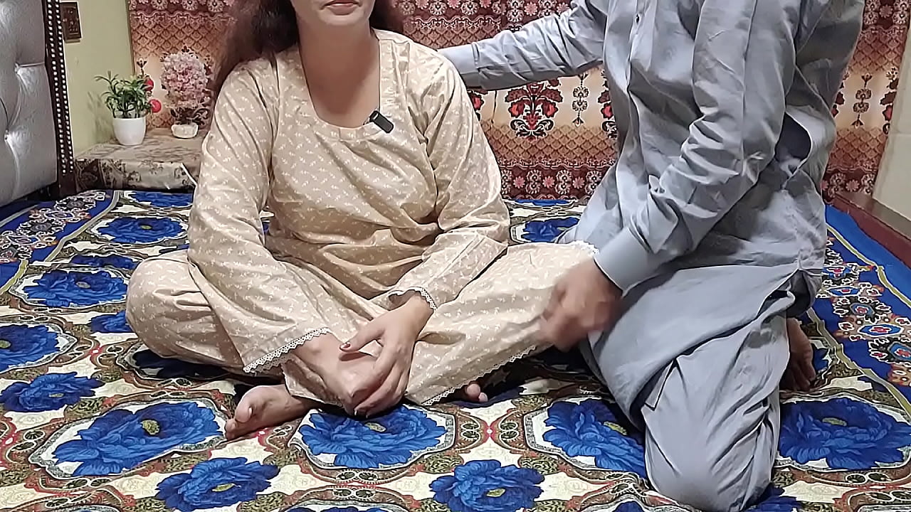 巴基斯坦女孩被她的阿拉伯老板后入式狠狠操 印地语音频 Xxxxx Desi Aunty Sex