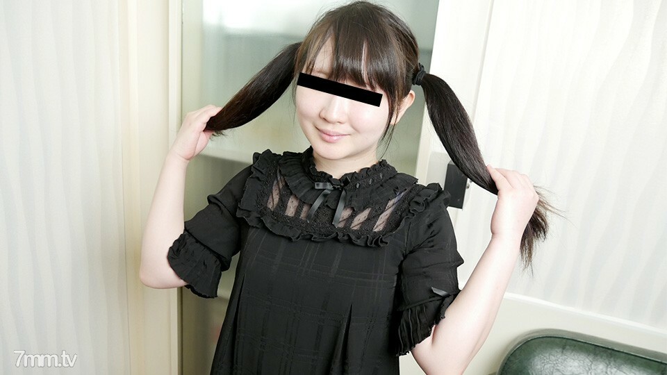 112321-01 E-Cup Moe 色情女儿谁看起来很好与 Twinte 和中出性交