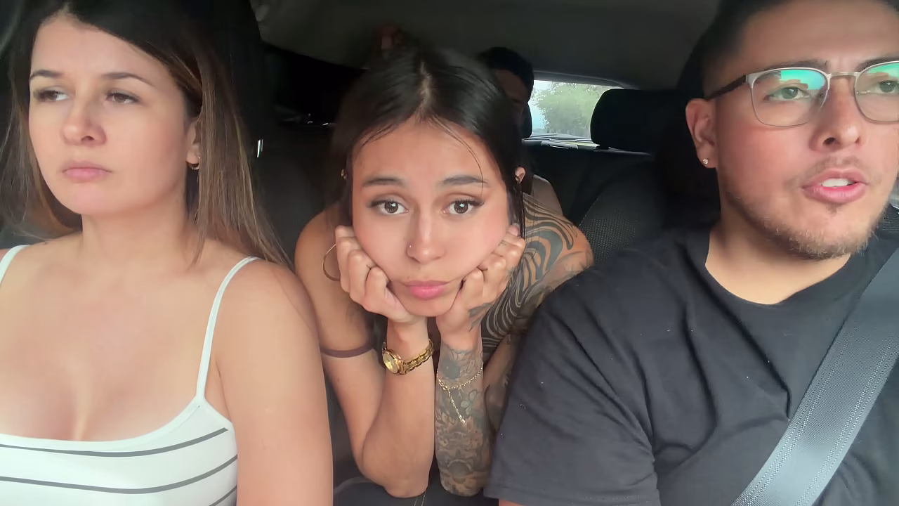 I picked up my 继女 from university and she slept with the Uber customer