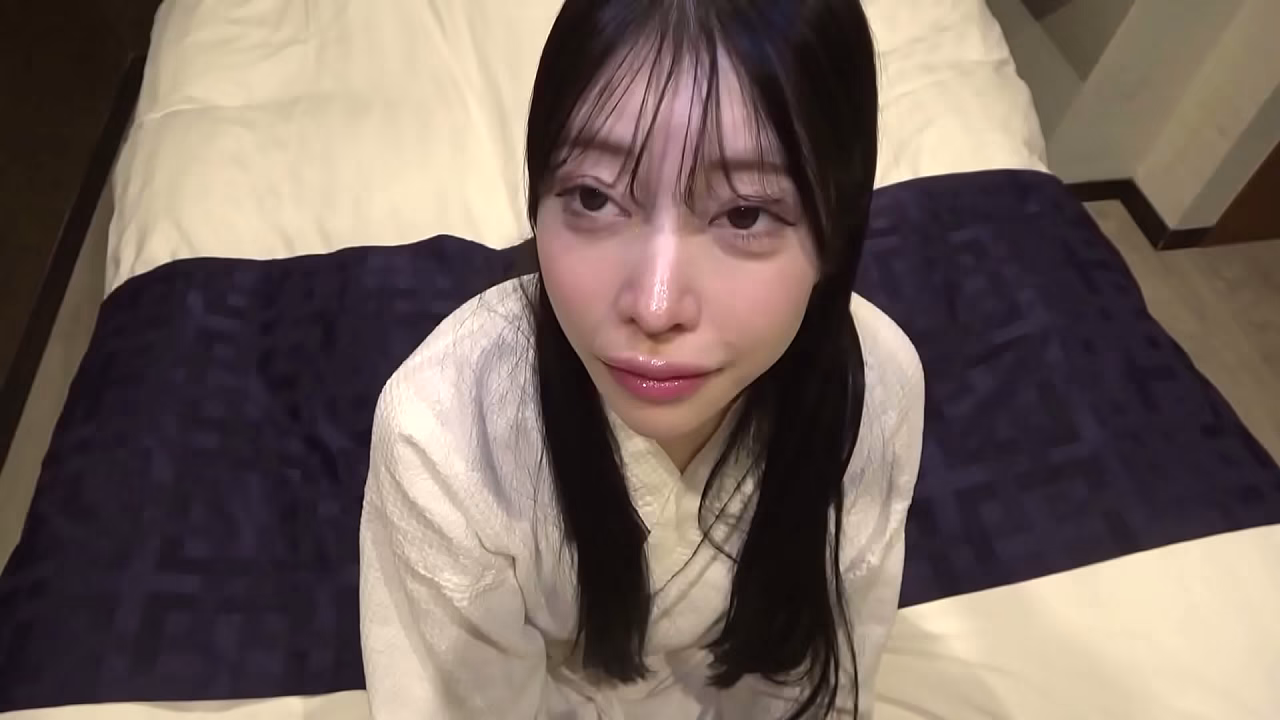 第 1 部分：“我想为我的丈夫报仇。”新婚美女桃花（26 岁）。她提供精子生下高规格婴儿，并通过中出性爱满足她的欲望！