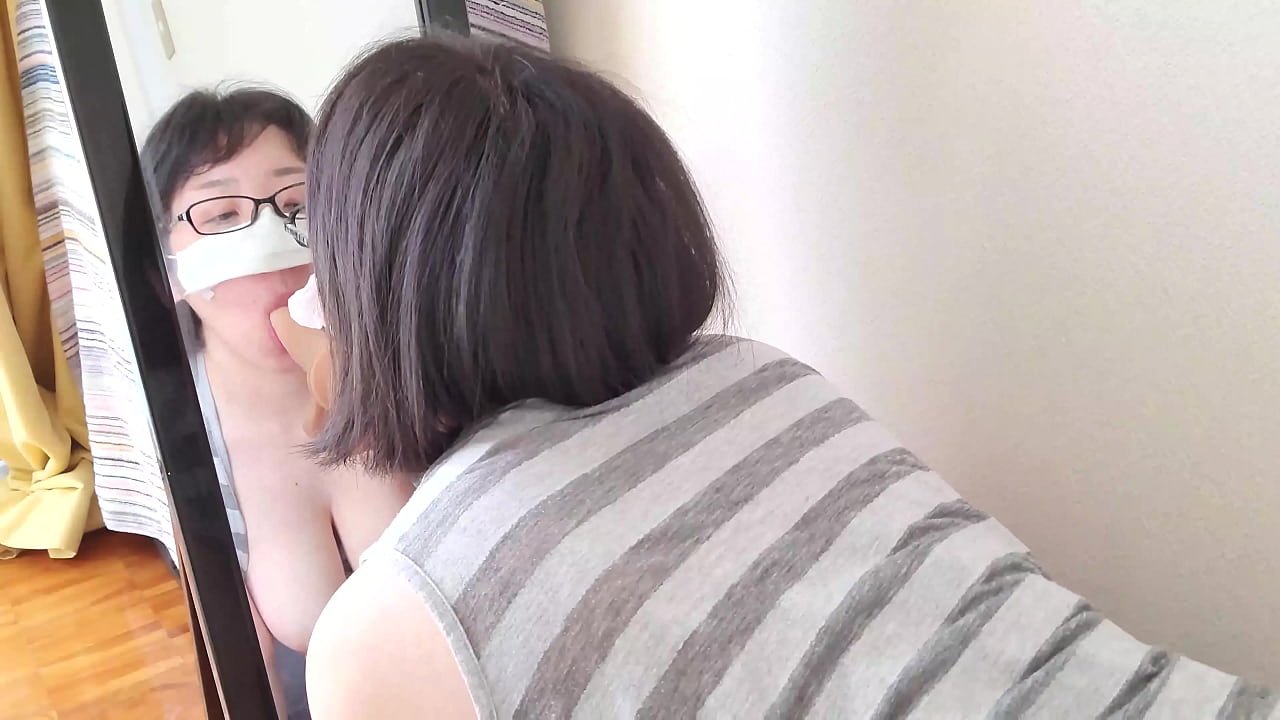 已婚妇女在椅子上猥亵自慰：完整视频→https://www.xvideos.red/channels/aika-frau