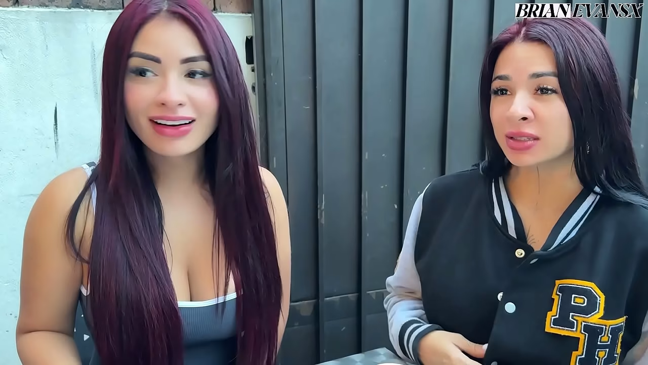 FOURSOME with my girlfriend and her hot 继姐 - Silvana Lee with Alejandra Palacios & Brian Evansx