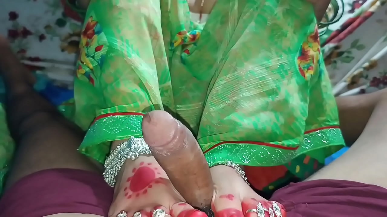 印度已婚妇女与继兄弟说脏话