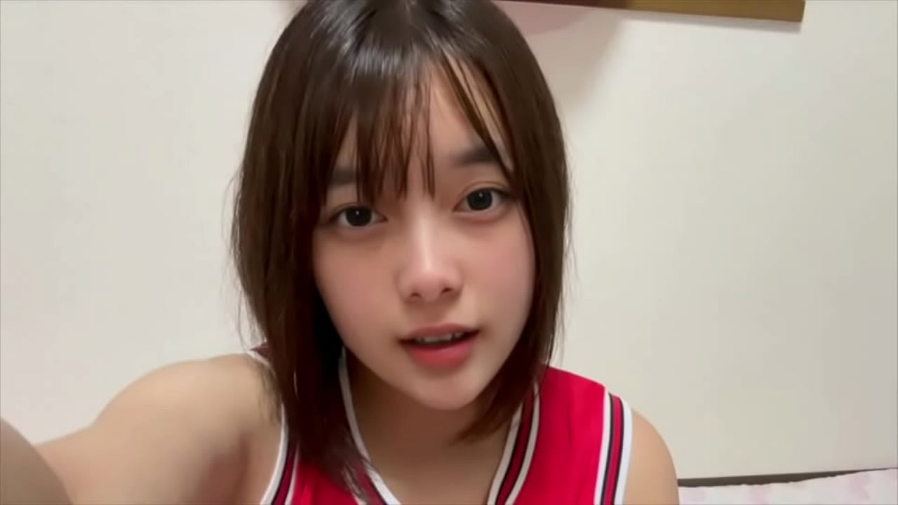 篮球俱乐部自慰。我非常喜欢自慰，每天都想自慰。