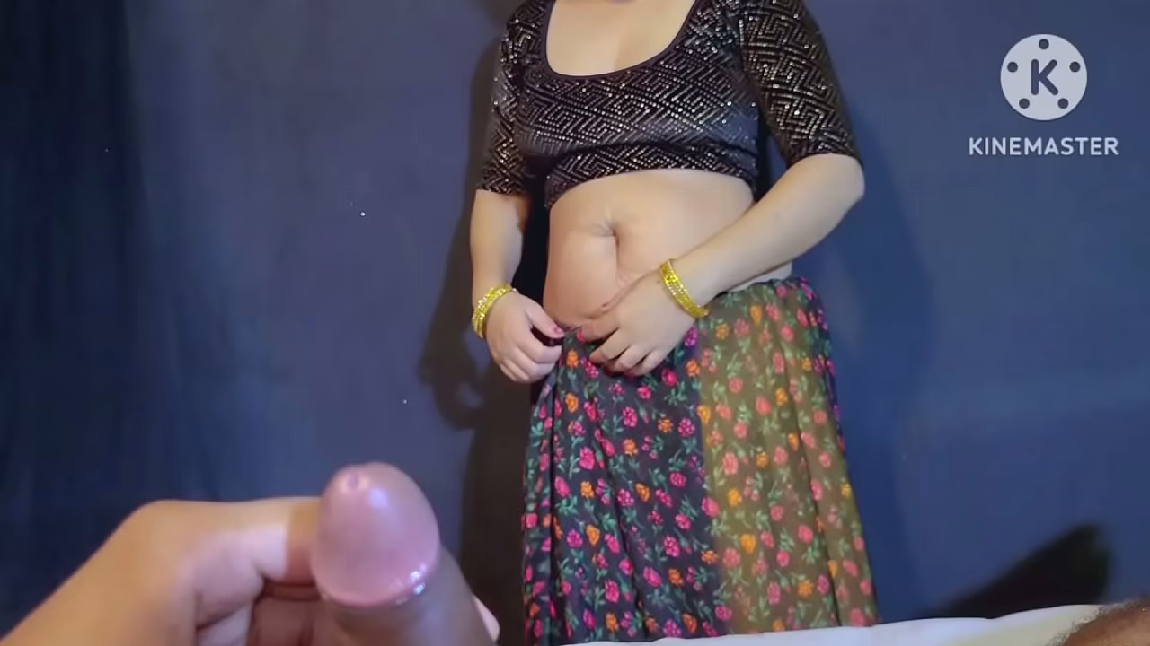 厚屁股德西妻子甜蜜性感诱人的性爱