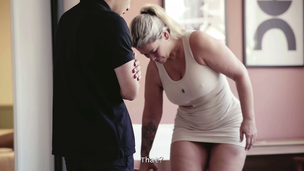 继母 asks her stepson to keep a secret in exchange for sex