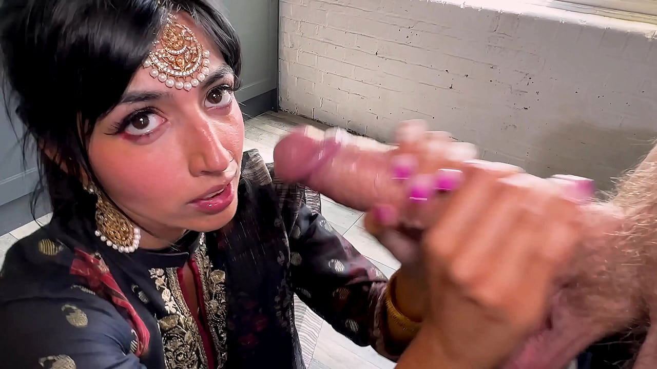 Bhabi Aaliyah Yasin 与 Danny D 欺骗她的丈夫