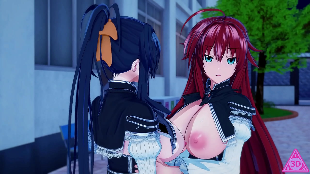 Rias Gremory 和 Akeno Himejima 摩擦他们的阴部