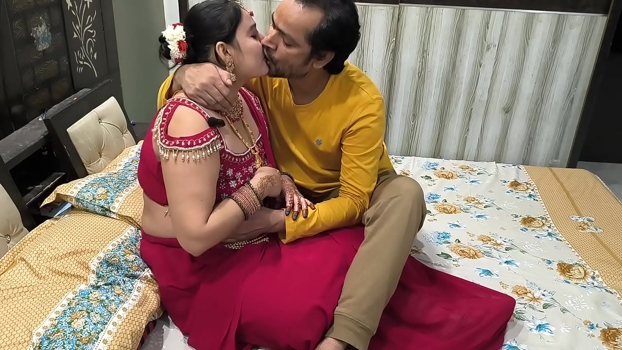 在 Karwa Chauth 上看到月亮之前享受性爱