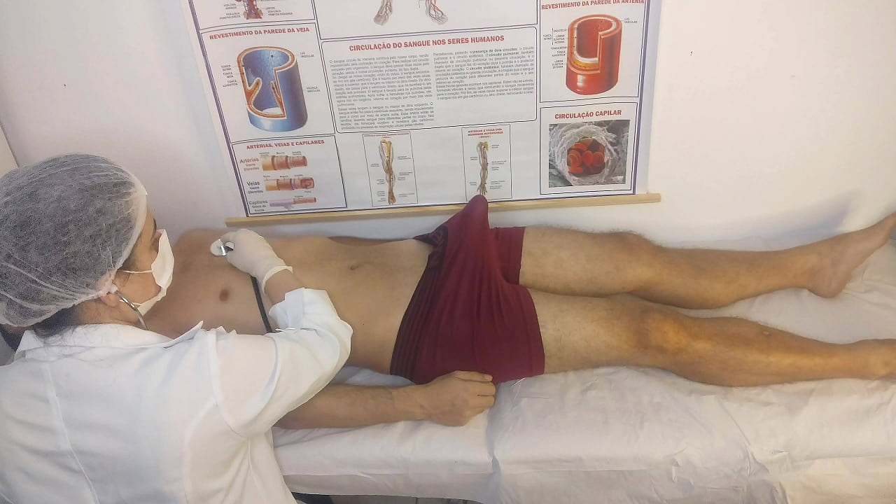病人在护士面前意外勃起