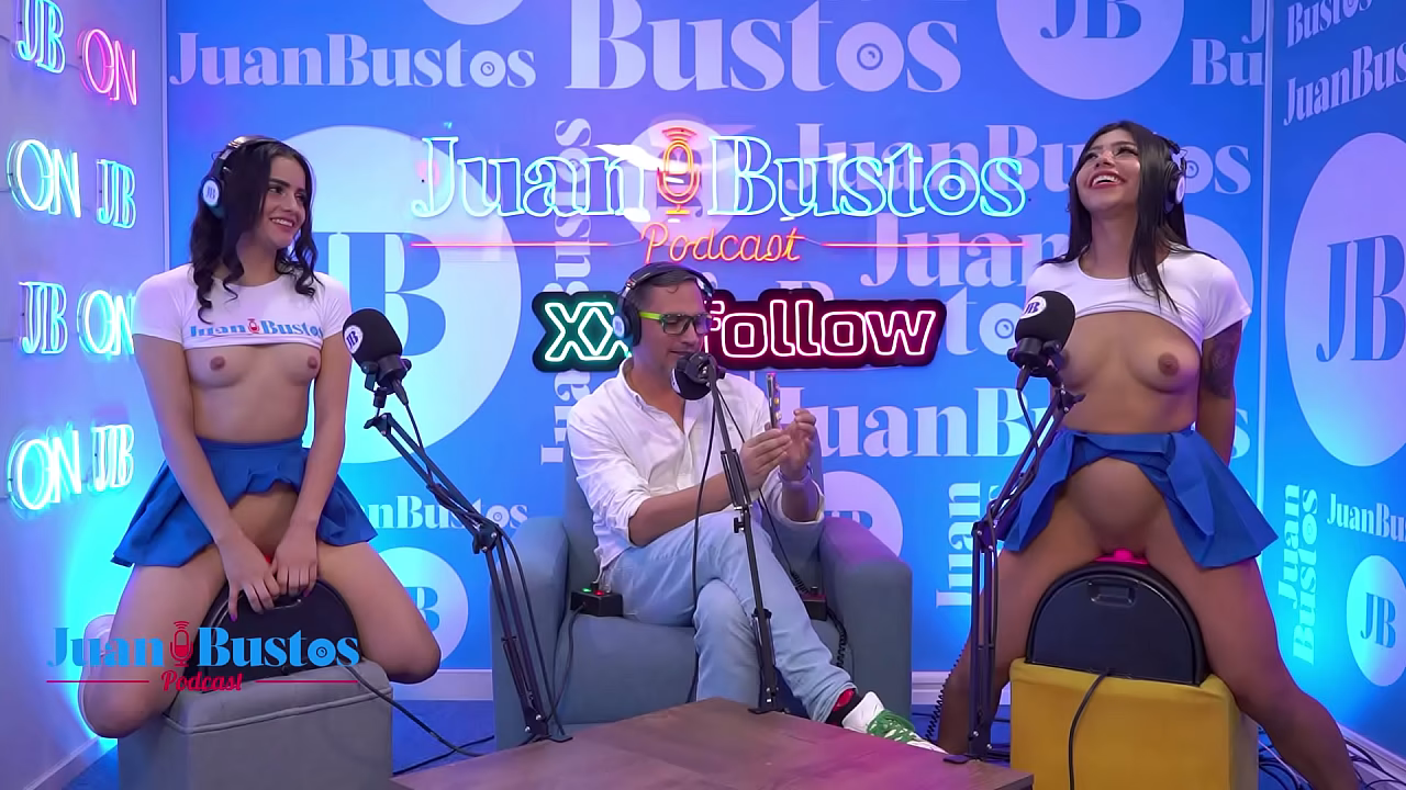 Squirter Camila & Andrea, the kinkiest Latina 继姐s, cum hard with the fuck machine on full power at JuanBustosPodcast!
