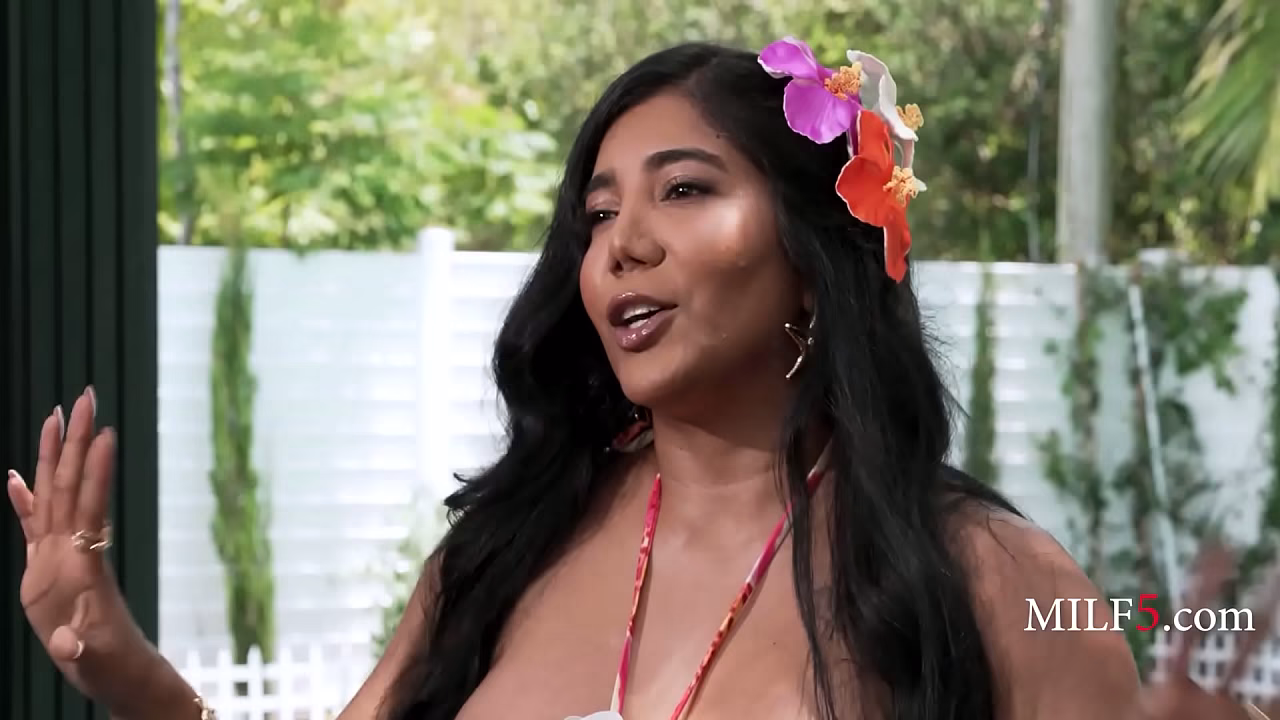 热带丰满拉丁美女获得 BWC - Diabella Eclair |摩洛伊斯兰解放阵线5